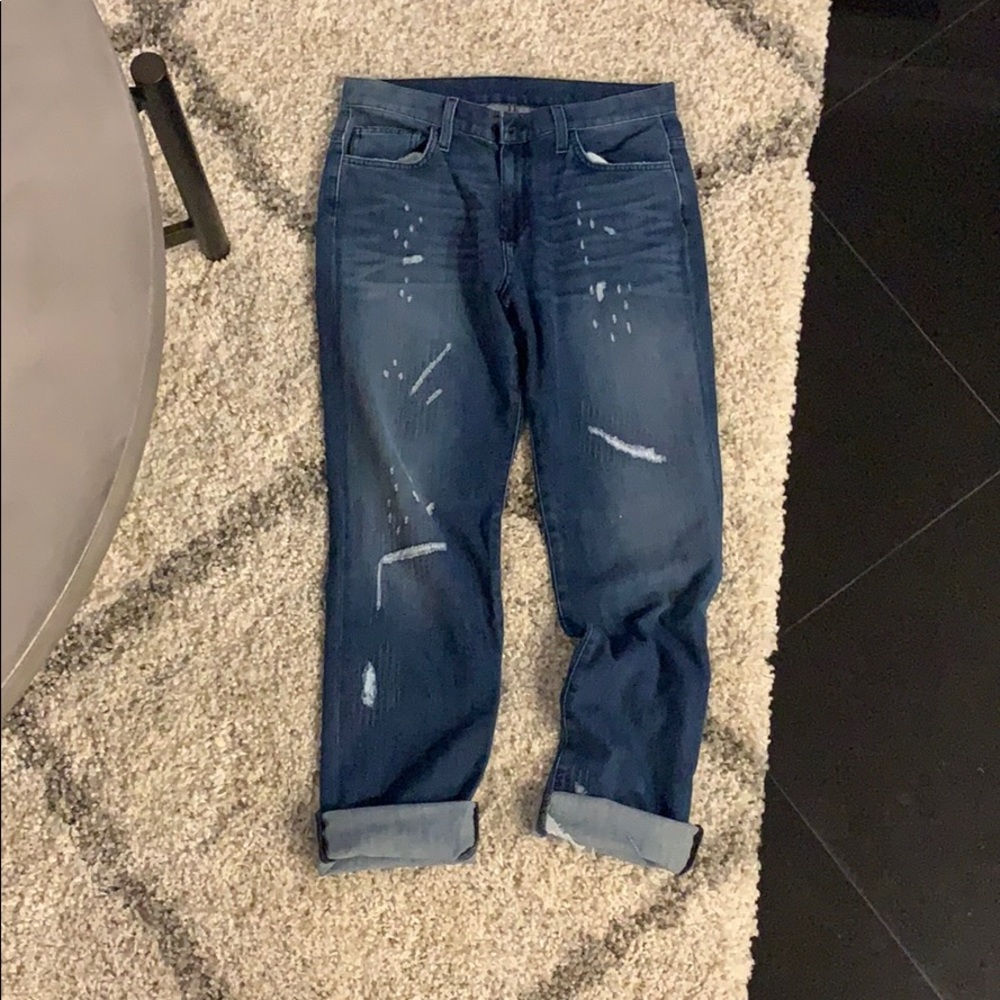 Boyfriend jeans size 28